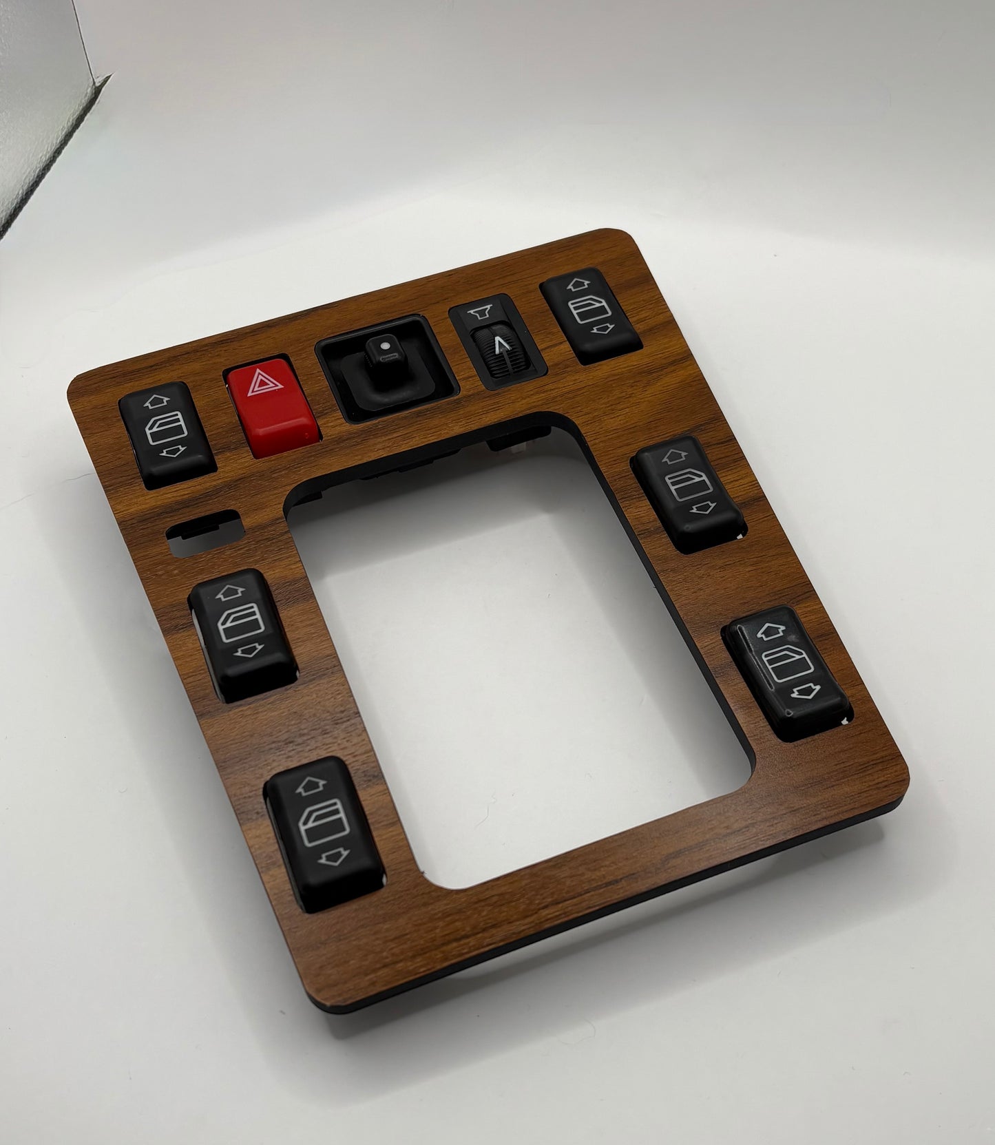 Mercedes W201 190E Schaltbrett NEU Nachfertigung Variation L Holz Optik Lever panel Wooden Optics NEW Reproduction. ✅For Automatic and Manual Transmission✅